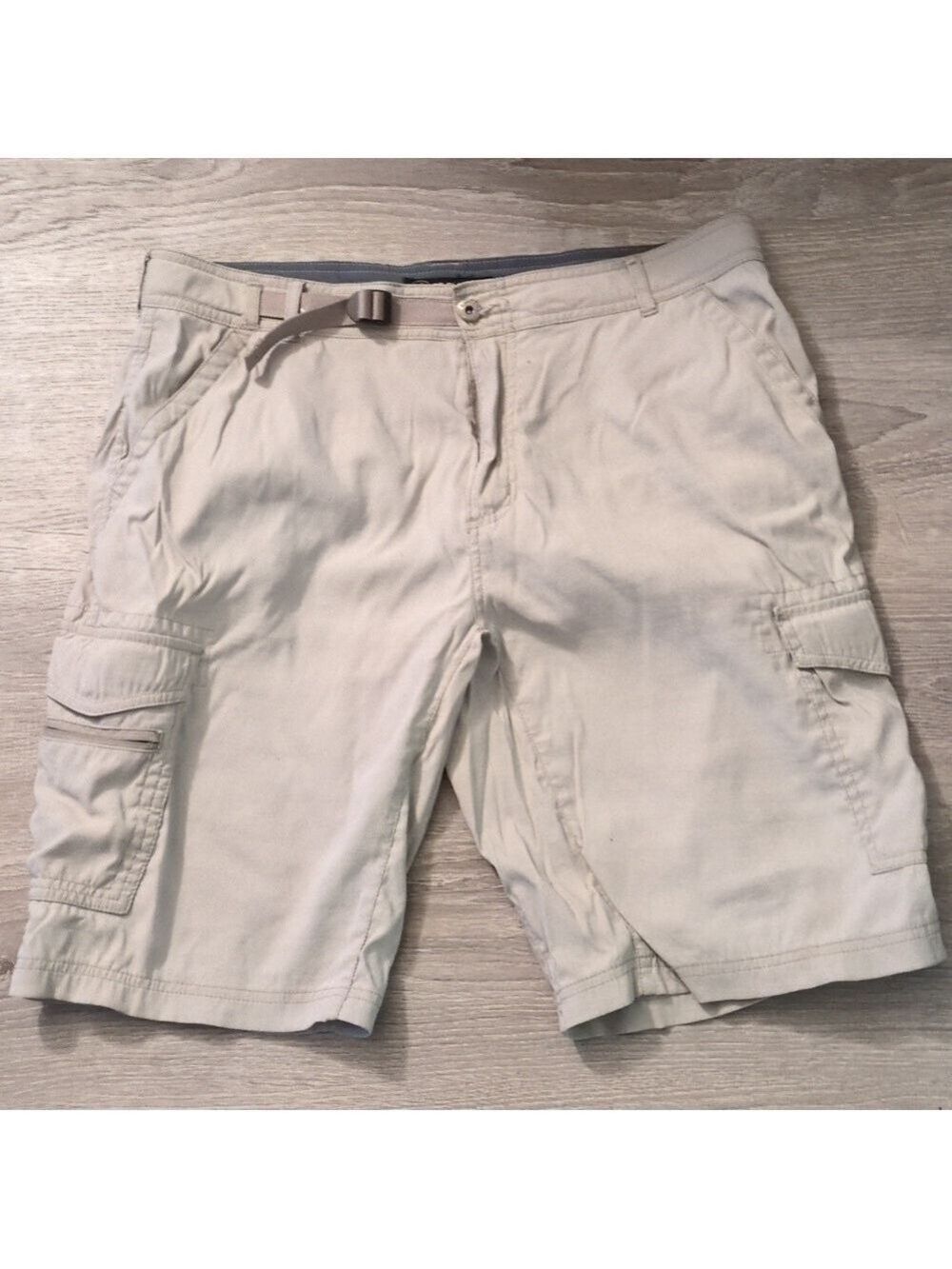 Bc Clothing Expedition Cream Cargo Shorts Size 36
